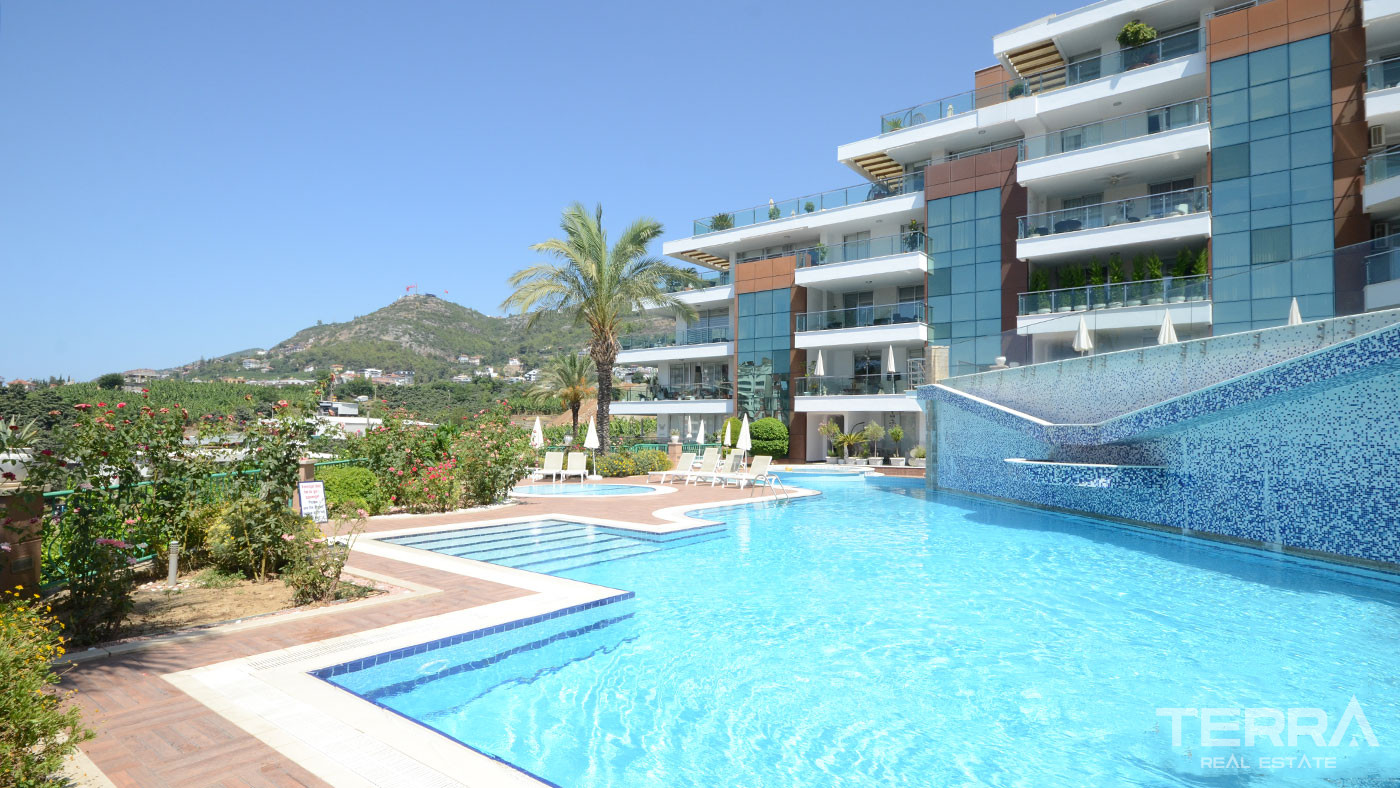 2+1 Aramis Terrace Apartment in Cikcilli, Alanya with Spacious Terrace - 80853