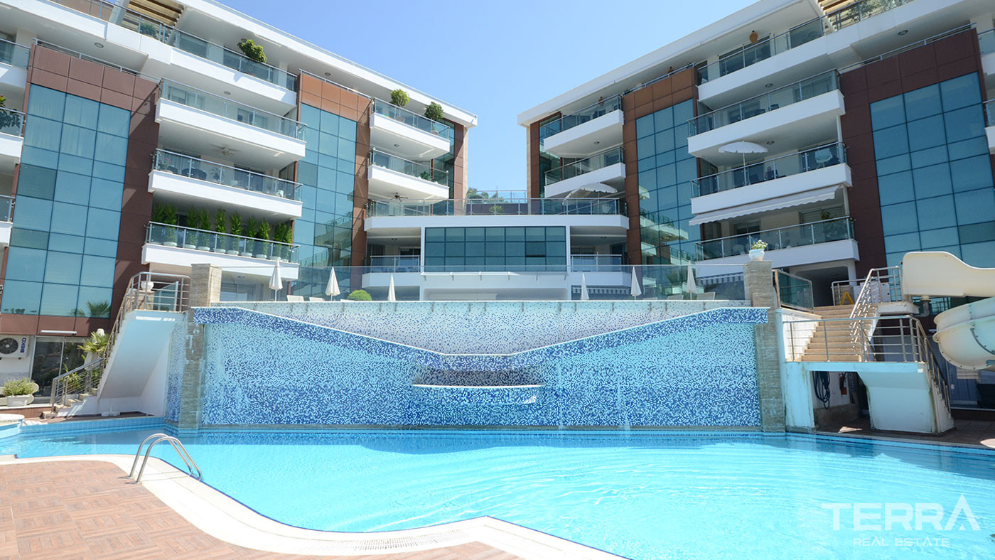 2+1 Aramis Terrace Apartment in Cikcilli, Alanya with Spacious Terrace - 80866