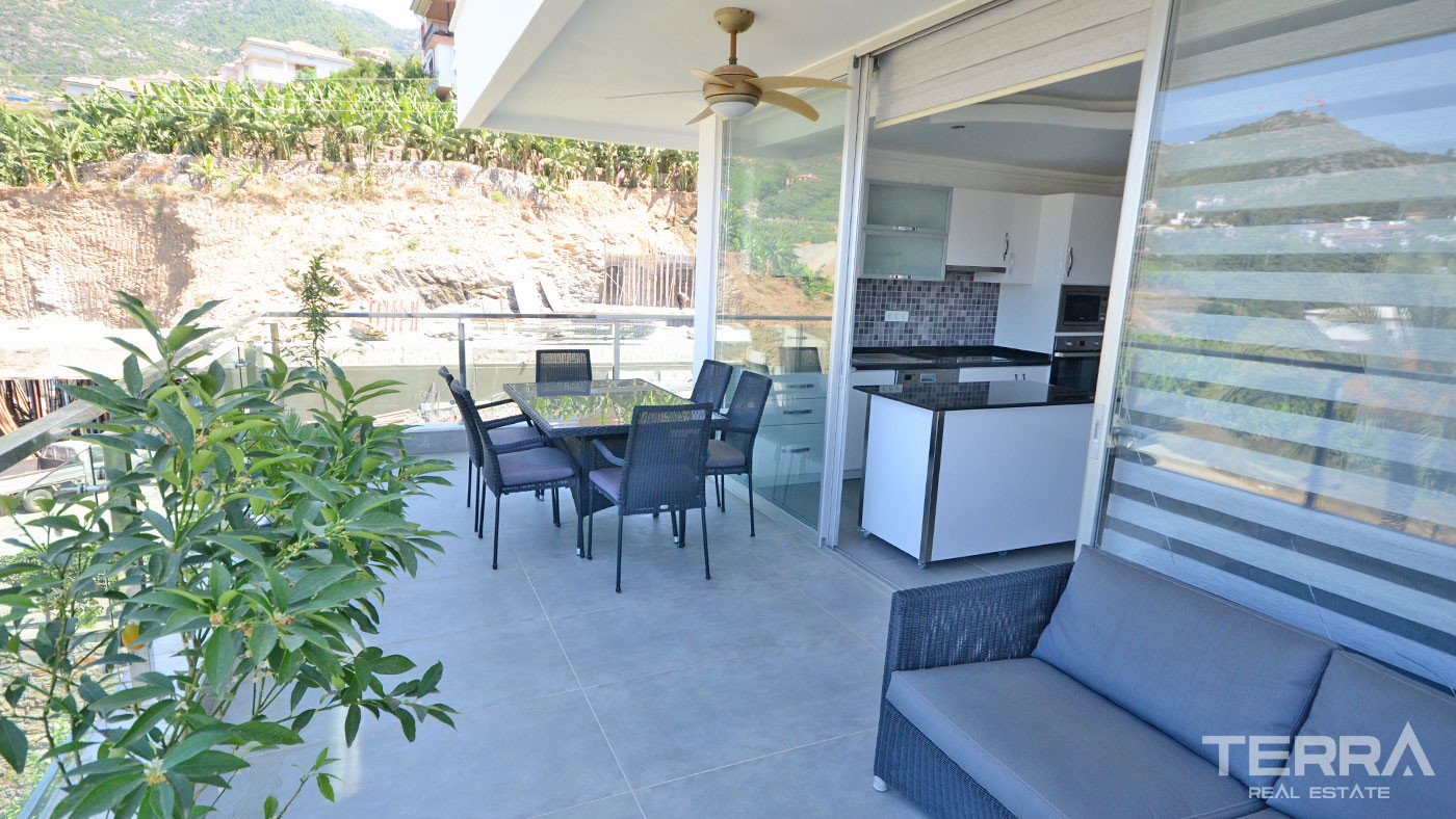 2+1 Aramis Terrace Apartment in Cikcilli, Alanya with Spacious Terrace - 80870
