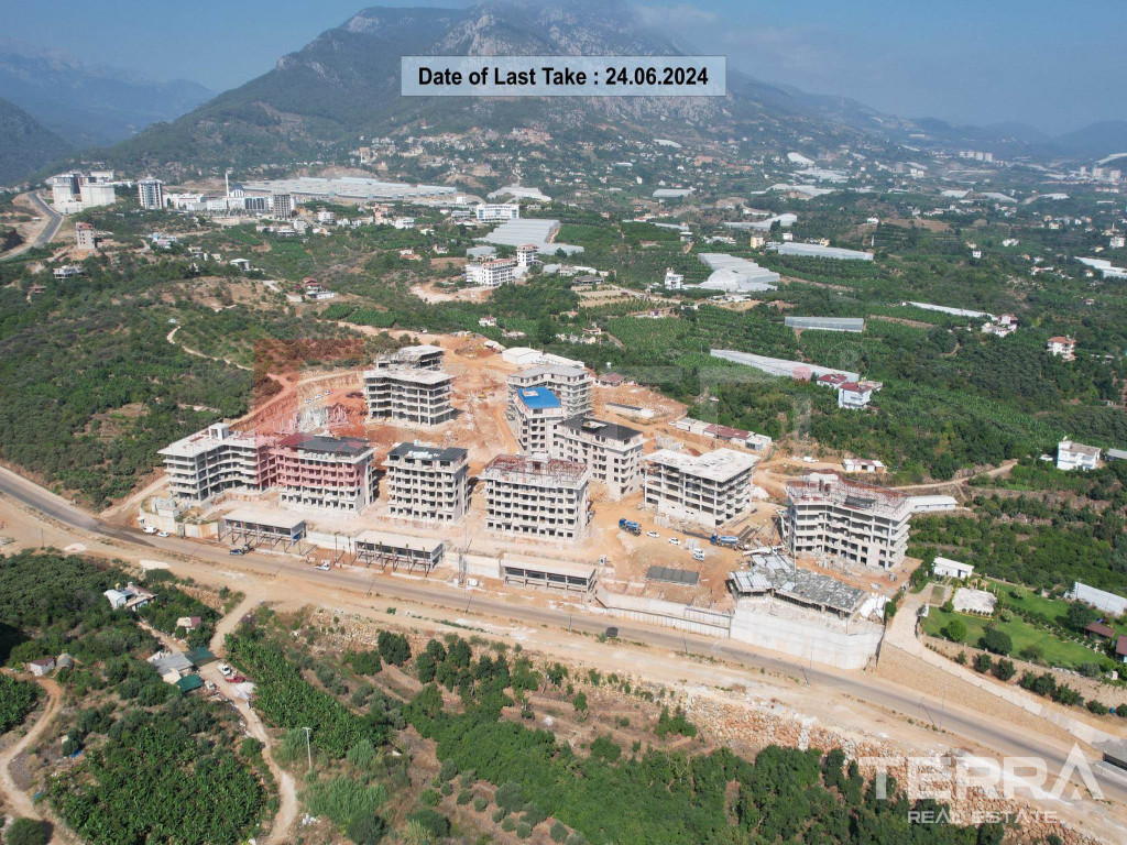 Exclusive Complex Near the Beach in Alanya with Swim Up Apartments - 101311