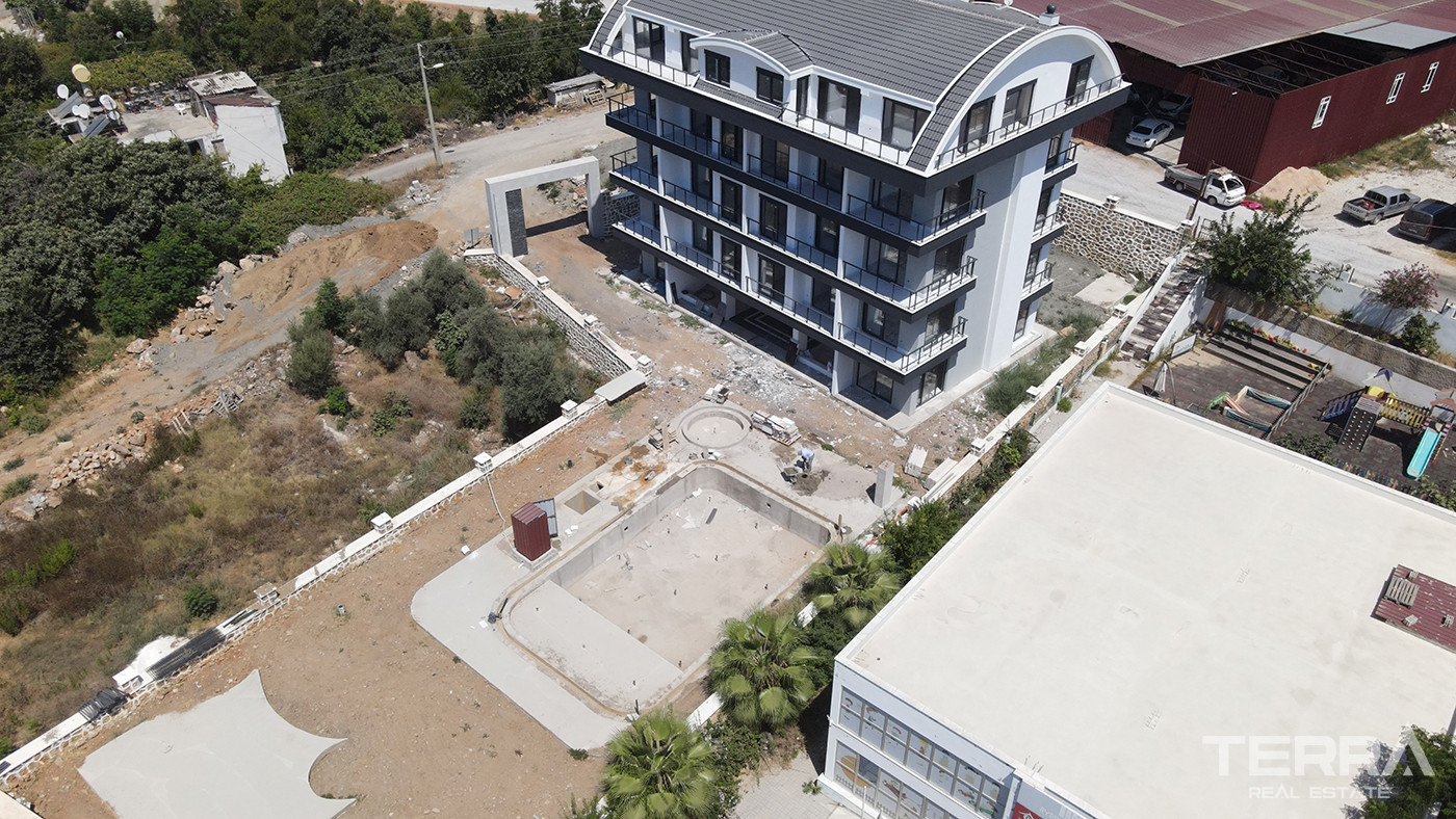 Luxury Villas with Private Pools in Alanya, Oba - 81537
