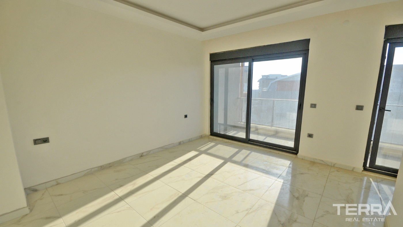 Resale Penthouse Apartment in a Promising Area of Avsallar, Alanya - 100944