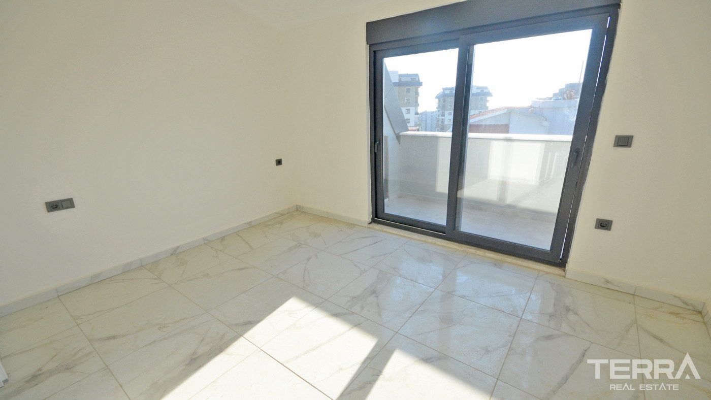 Resale Penthouse Apartment in a Promising Area of Avsallar, Alanya - 100945