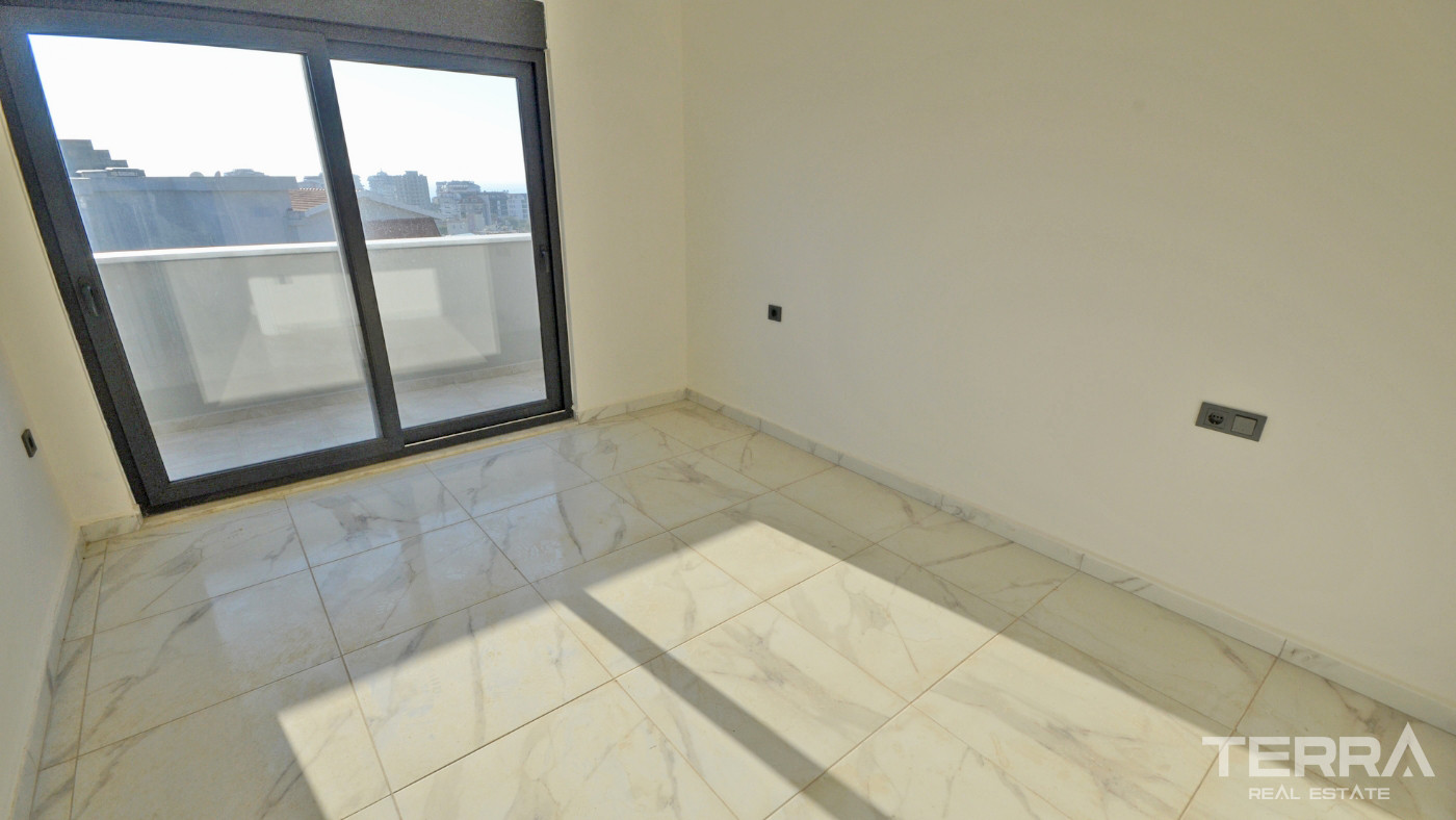 Resale Penthouse Apartment in a Promising Area of Avsallar, Alanya - 100948