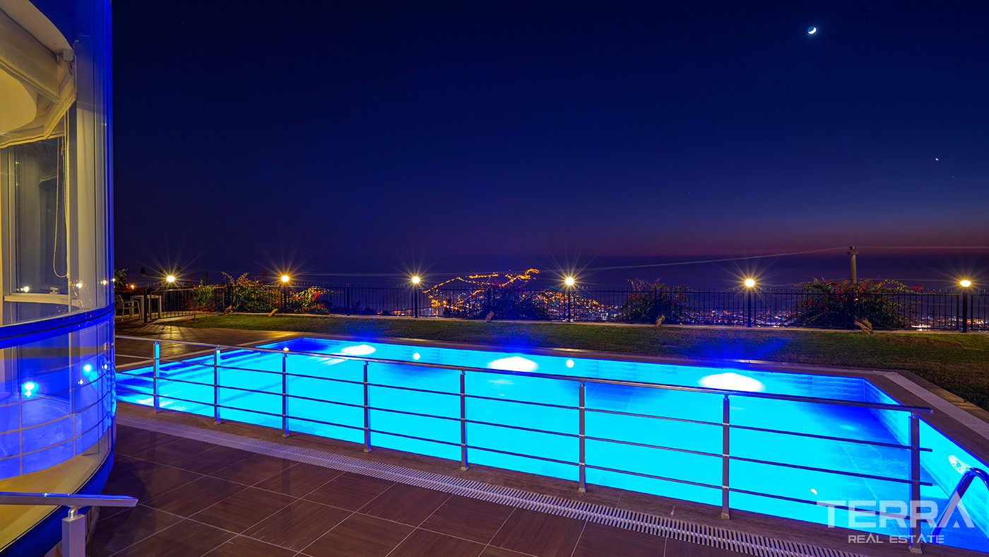 4+2 Furnished Villa with Underfloor Heating and Sea Views in Alanya - 82407