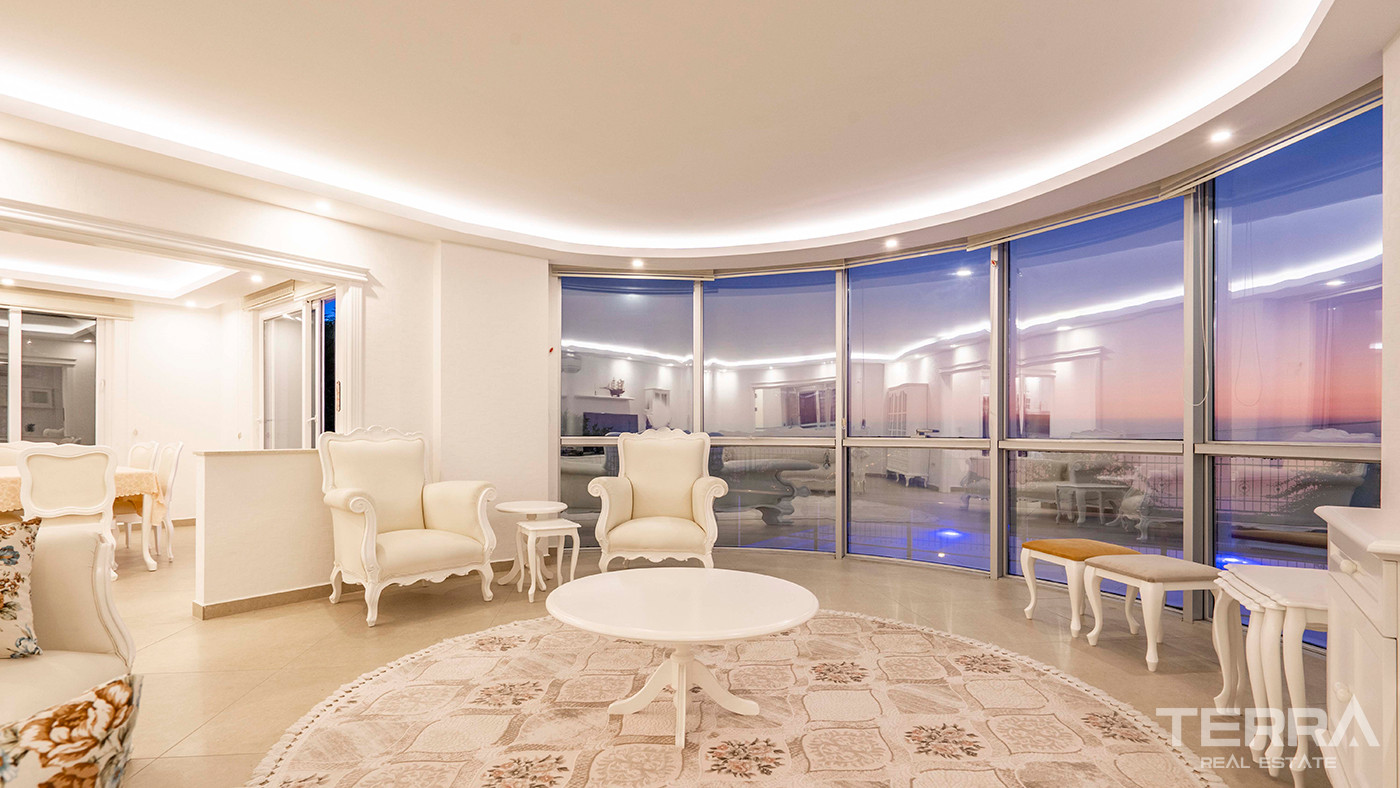 4+2 Furnished Villa with Underfloor Heating and Sea Views in Alanya - 82448