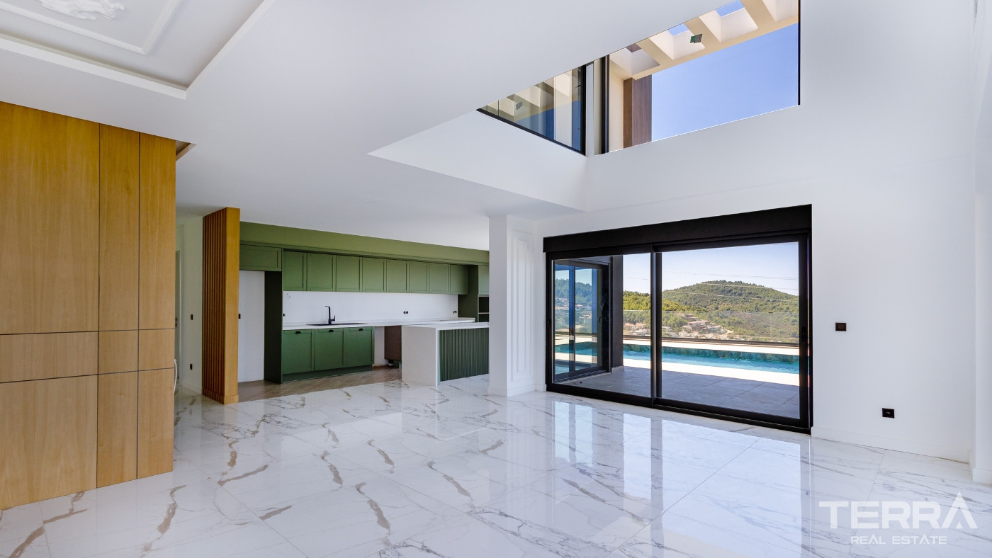 Exclusive 4+1 Detached Villa with Sea View in Kargıcak, Alanya - 100522