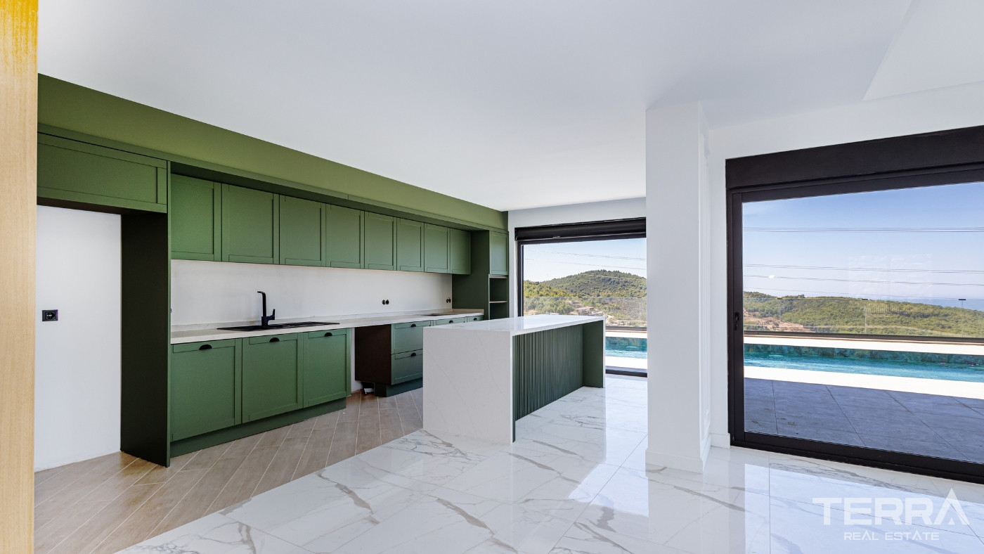 Exclusive 4+1 Detached Villa with Sea View in Kargıcak, Alanya - 100523
