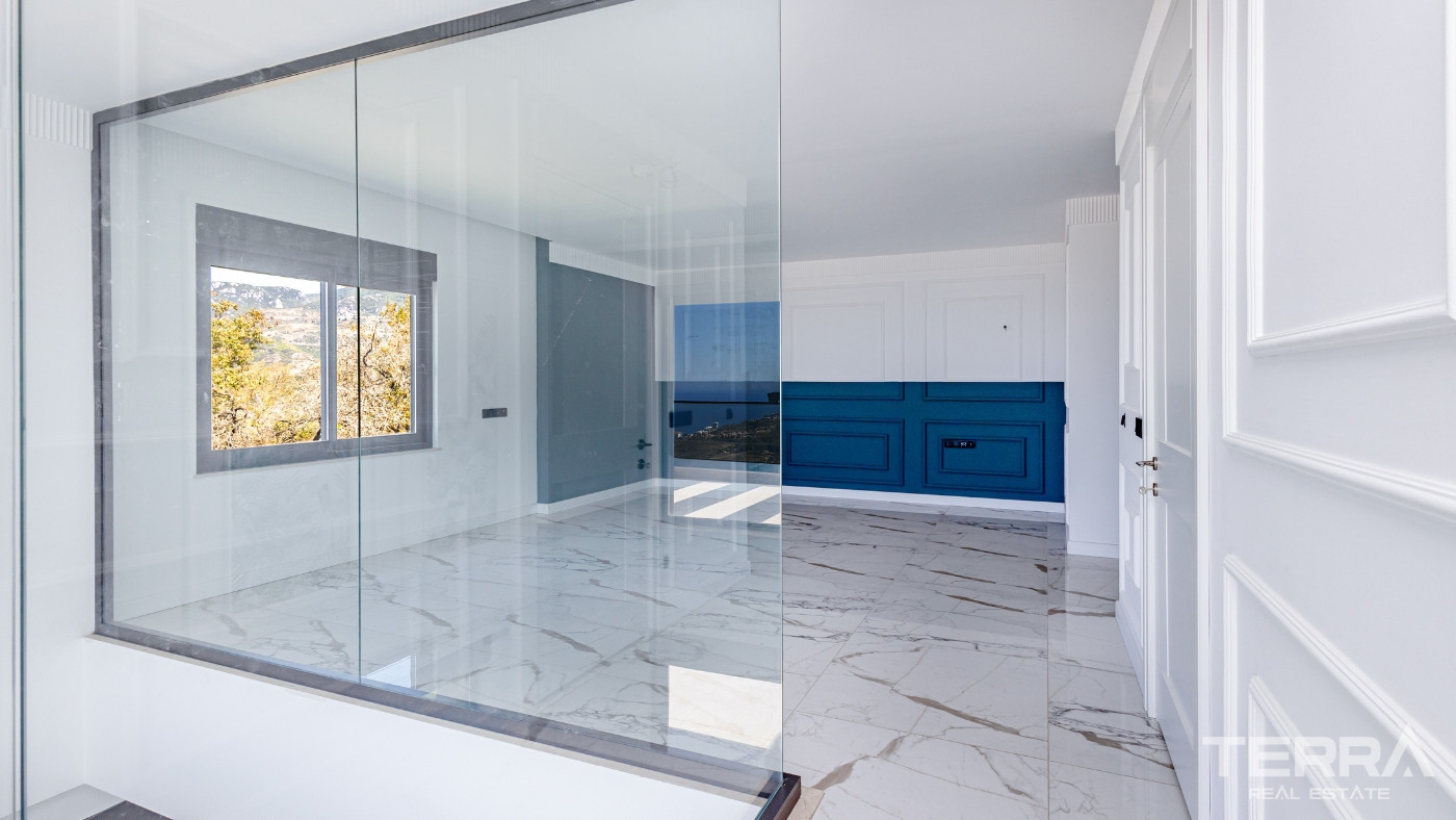 Exclusive 4+1 Detached Villa with Sea View in Kargıcak, Alanya - 100533