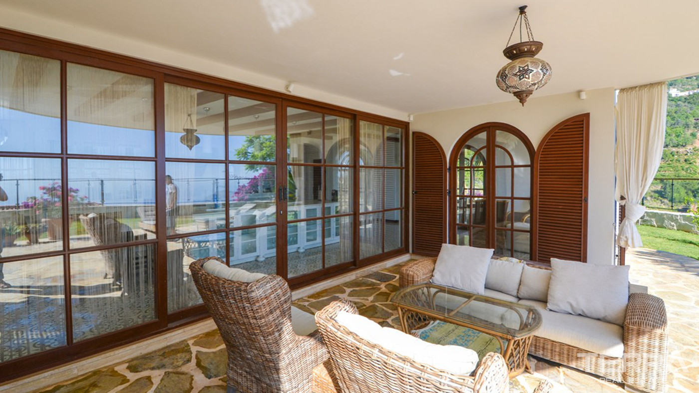Furnished Sea View Villa in Alanya, Suitable For Citizenship - 82812