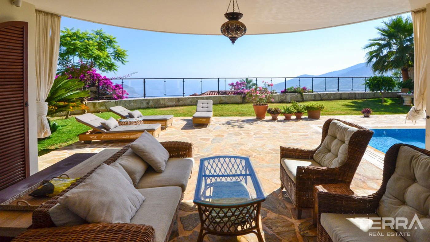 Furnished Sea View Villa in Alanya, Suitable For Citizenship - 82822