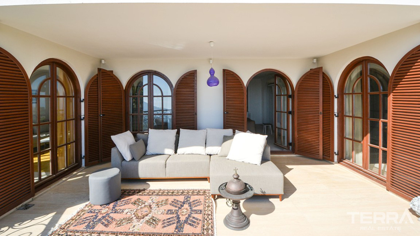Furnished Sea View Villa in Alanya, Suitable For Citizenship - 82828