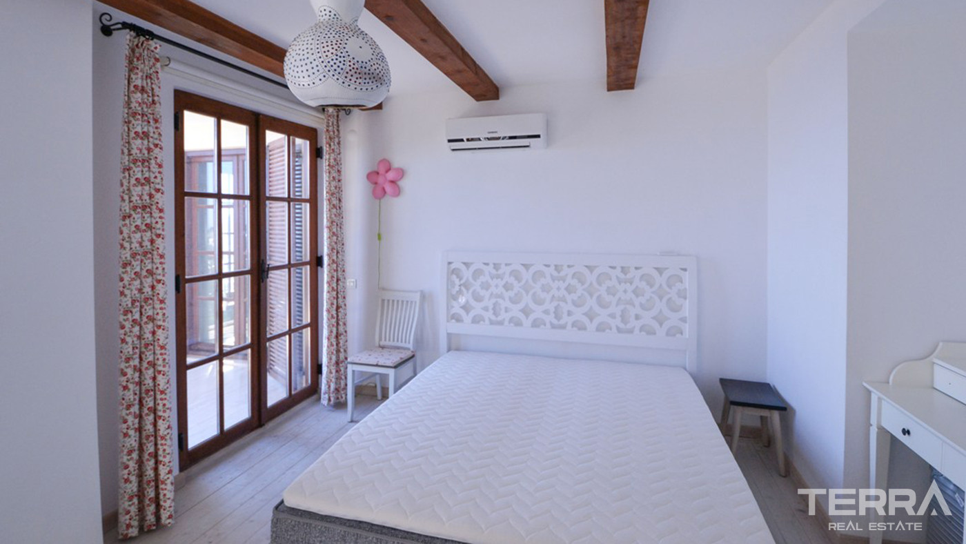 Furnished Sea View Villa in Alanya, Suitable For Citizenship - 82831