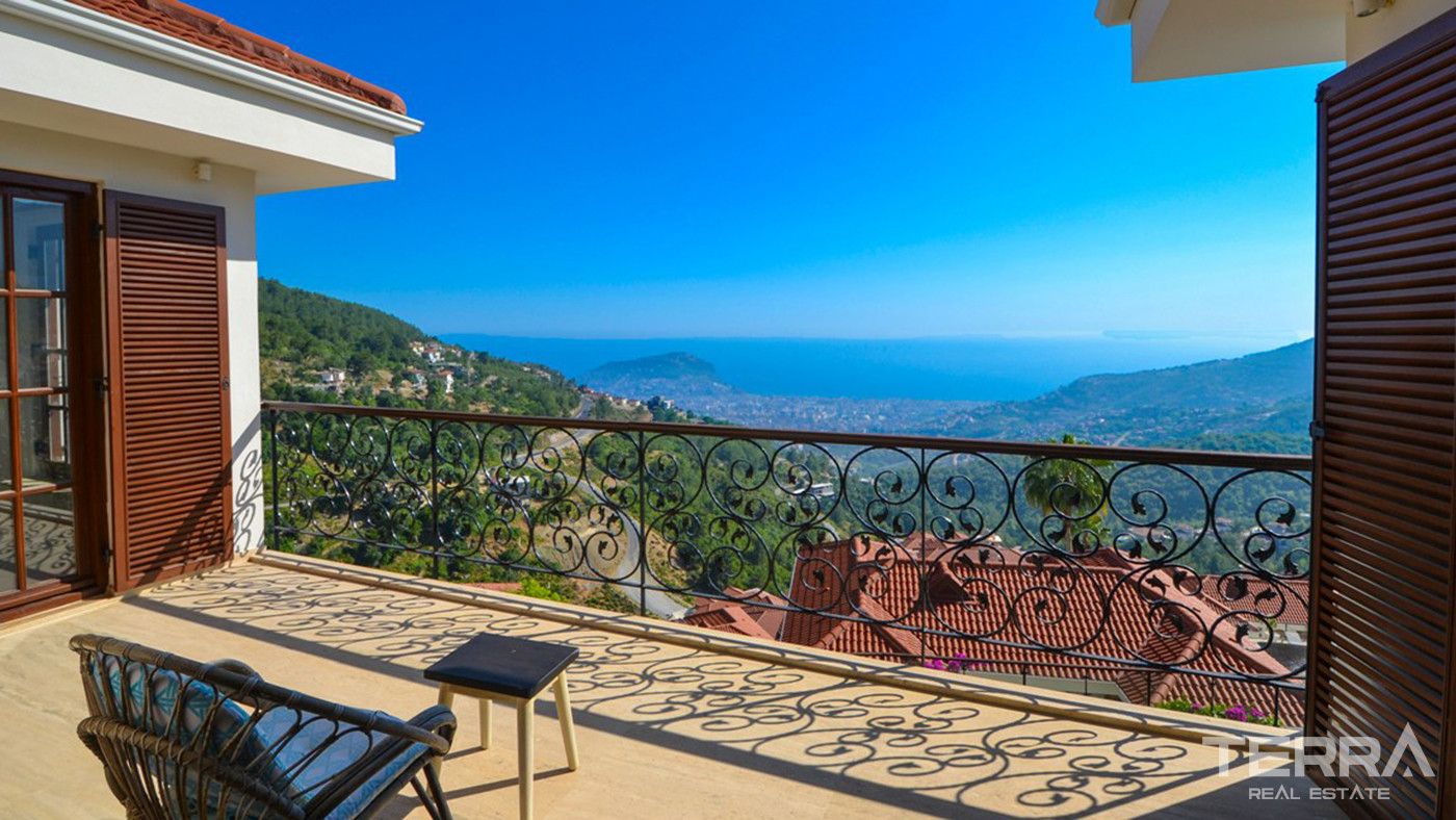 Furnished Sea View Villa in Alanya, Suitable For Citizenship - 82832