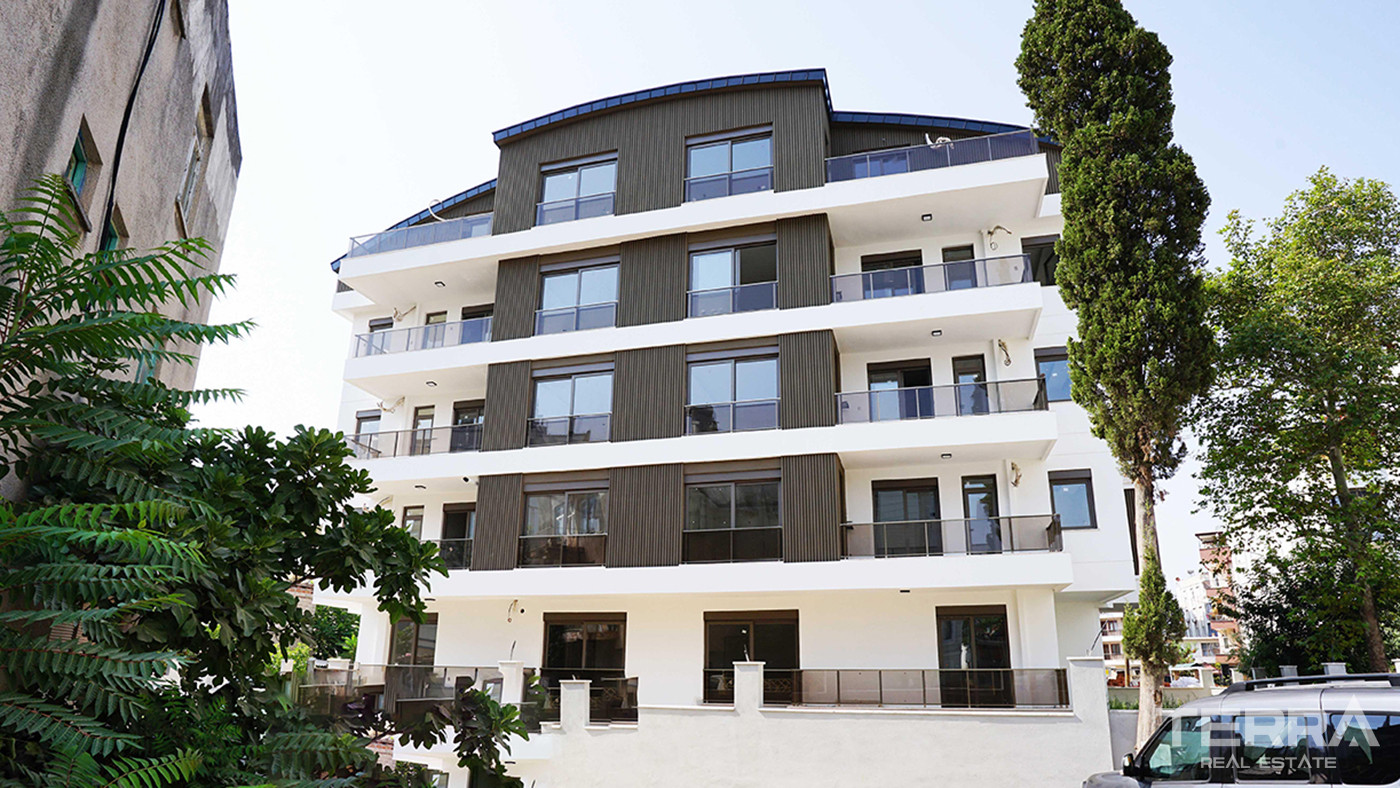 Apartments in Antalya Center in a Step Away From Daily Amenities