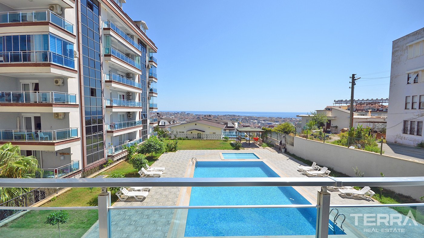 Fully Furnished Resale Alanya Apartment with Stunning Sea View