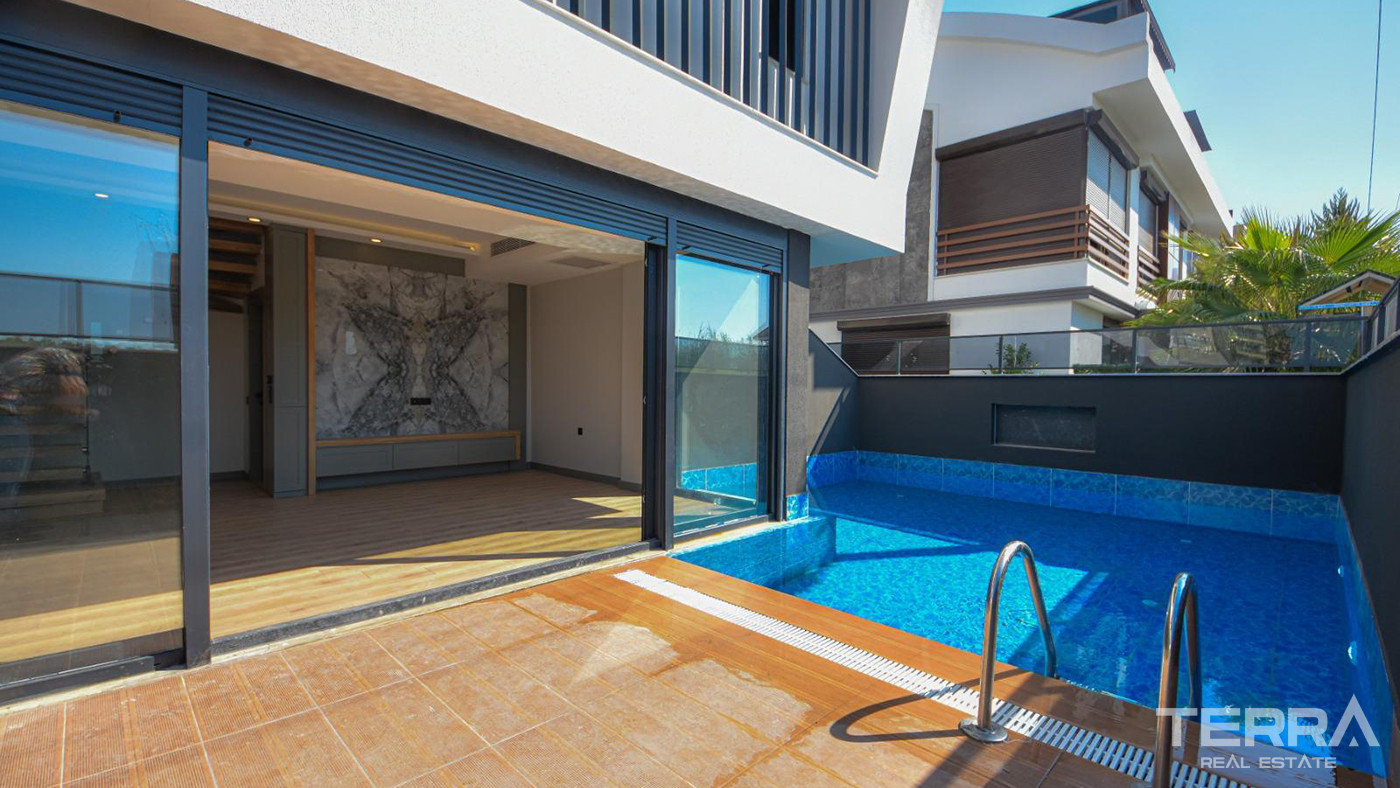 Luxurious Turnkey Triplex Villas in Antalya Kundu Near the Sea - 85628