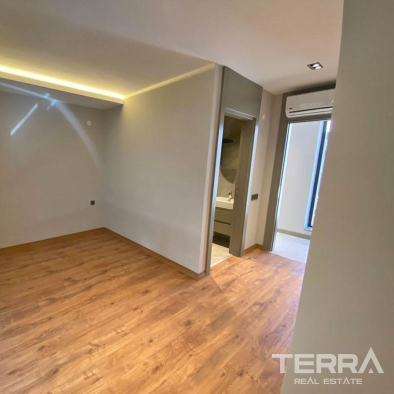 Sophisticated Detached Villa Suitable for Citizenship in Antalya, Lara - 85796