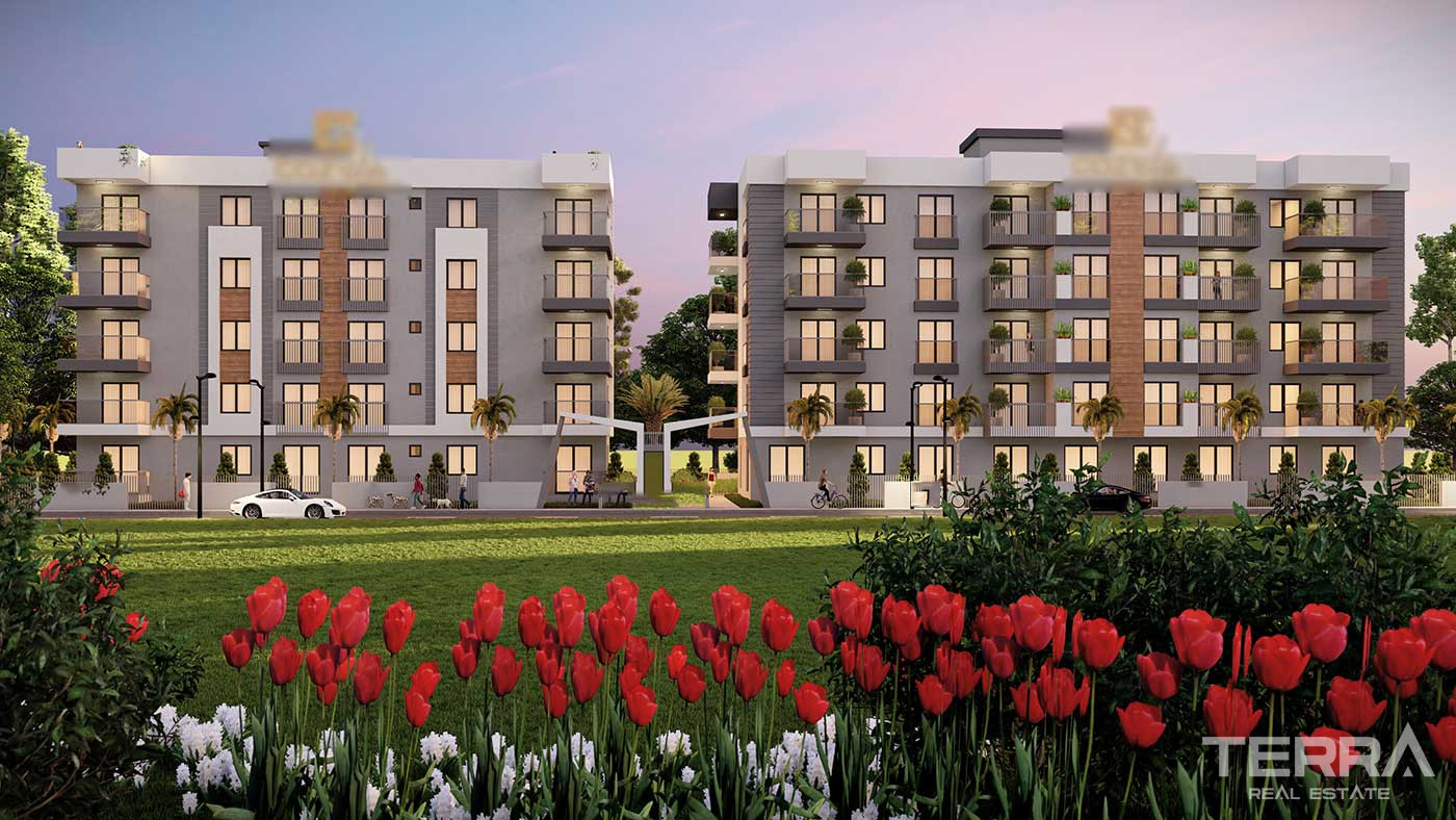 Centrally Located Flats Offering Indoor Car Parking Area in Antalya - 88581