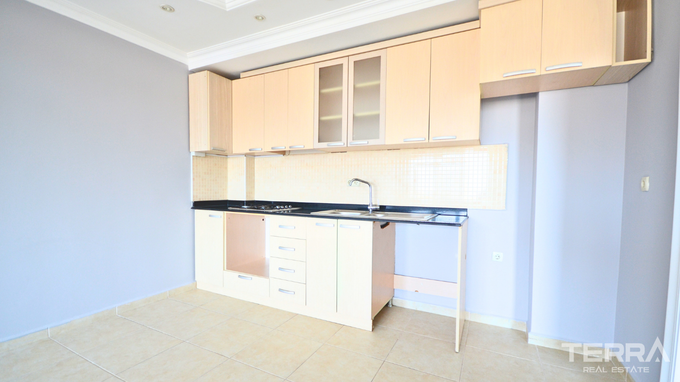Chic Resale Three-Bedroom Duplex Flat in Lemon Garden, Cikcilli - 101777