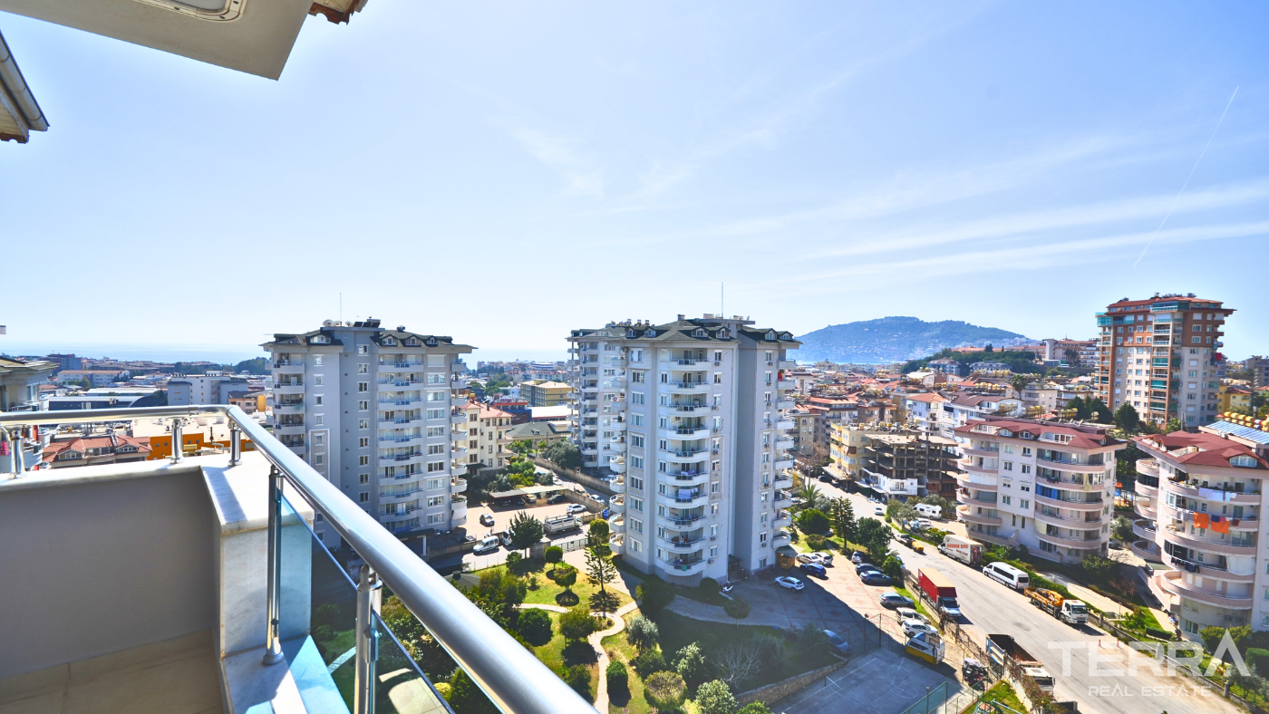 Chic Resale Three-Bedroom Duplex Flat in Lemon Garden, Cikcilli - 101793