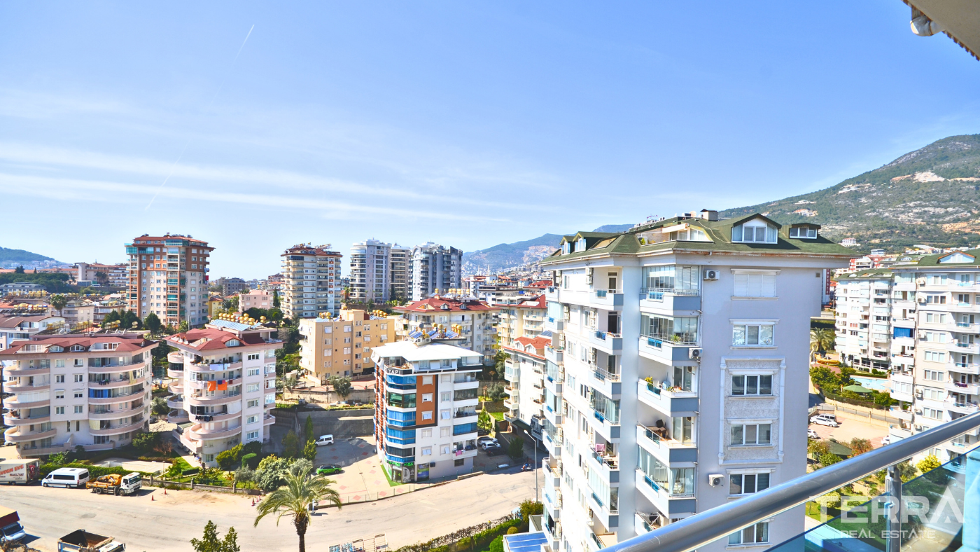 Chic Resale Three-Bedroom Duplex Flat in Lemon Garden, Cikcilli - 101795