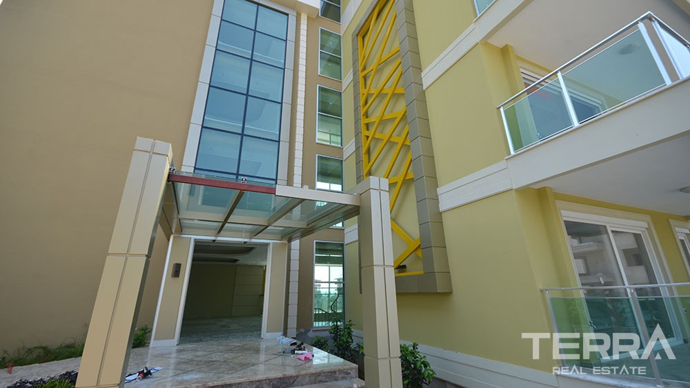 Sea view apartments on a hilltop in Kestel Alanya - 4411