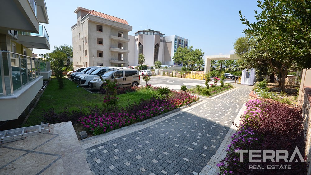 Sea view apartments on a hilltop in Kestel Alanya - 4413
