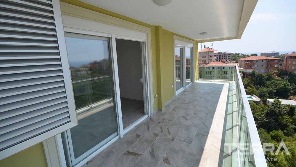 Sea view apartments on a hilltop in Kestel Alanya - 4438