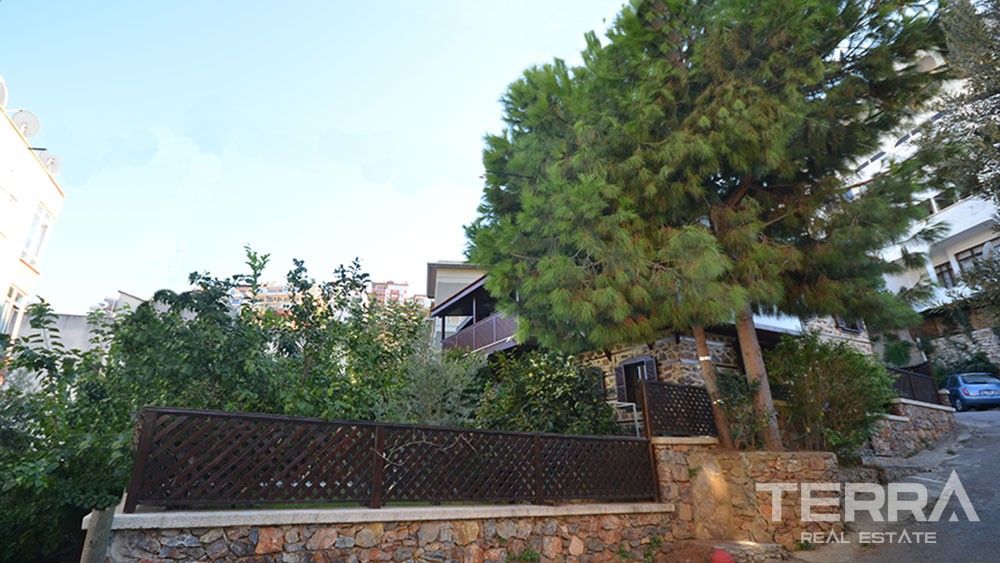 Antike Steinvilla zu verkaufen im Stadtzentrum von Alanya - 4677