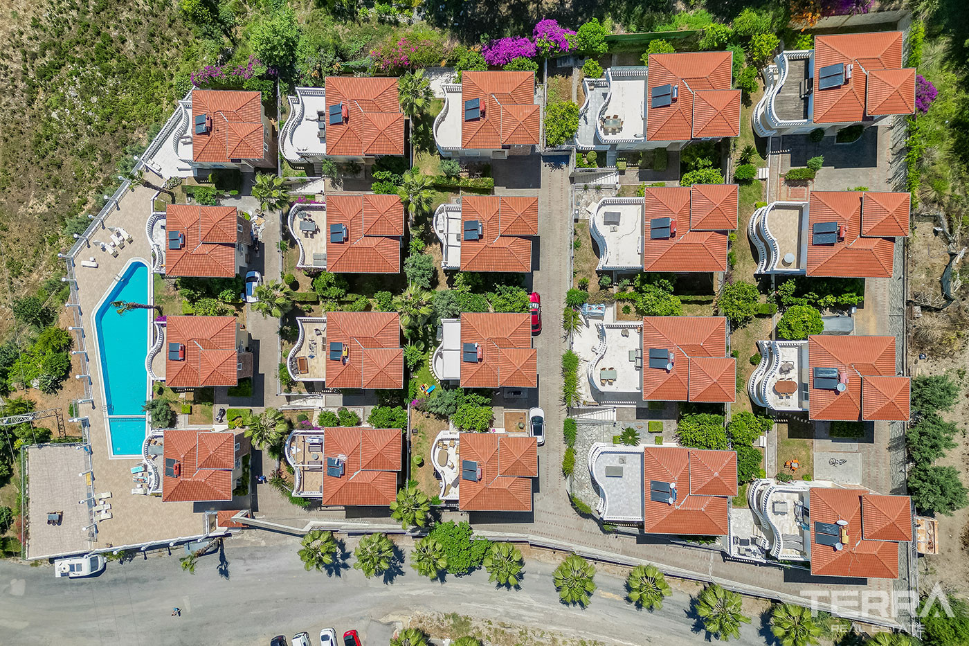 Sea View Alanya Villa for Sale in Tepe Villa Resort Near Town Center - 101142
