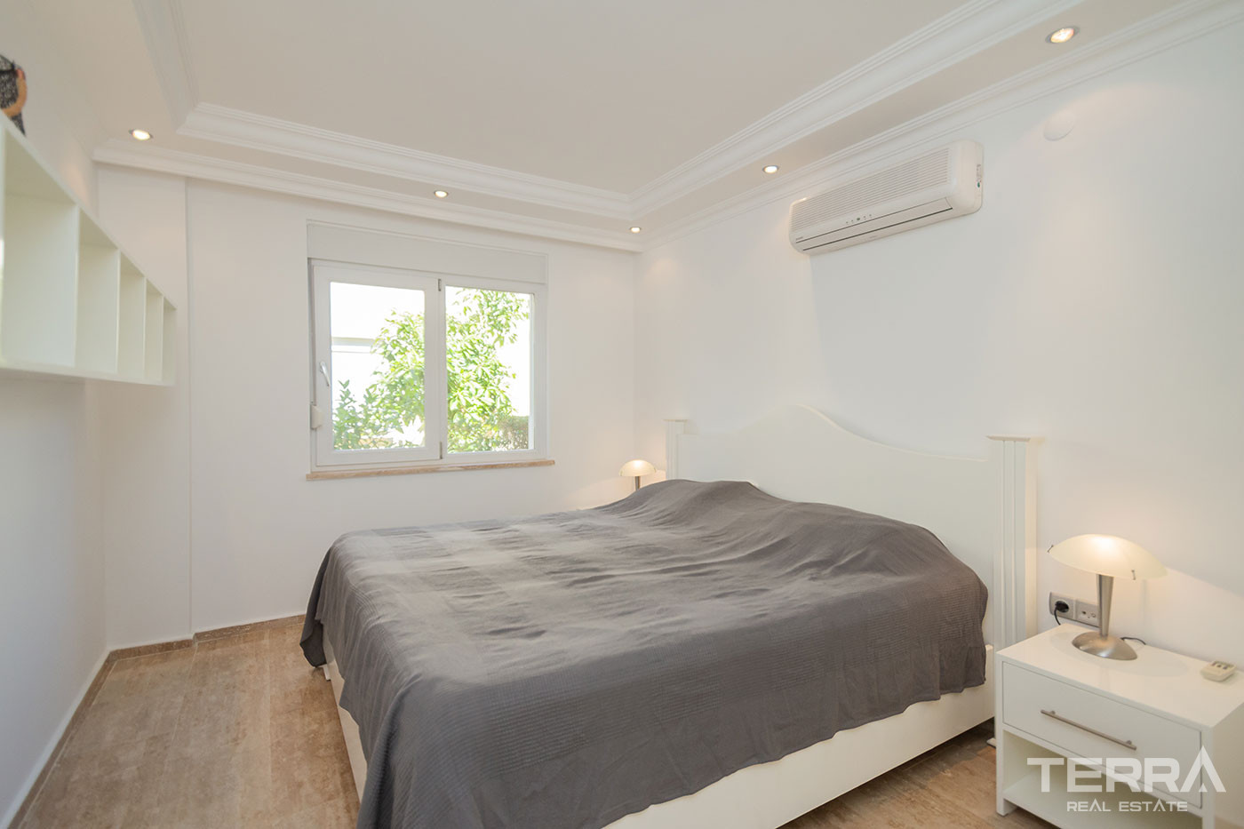 Sea View Alanya Villa for Sale in Tepe Villa Resort Near Town Center - 101165