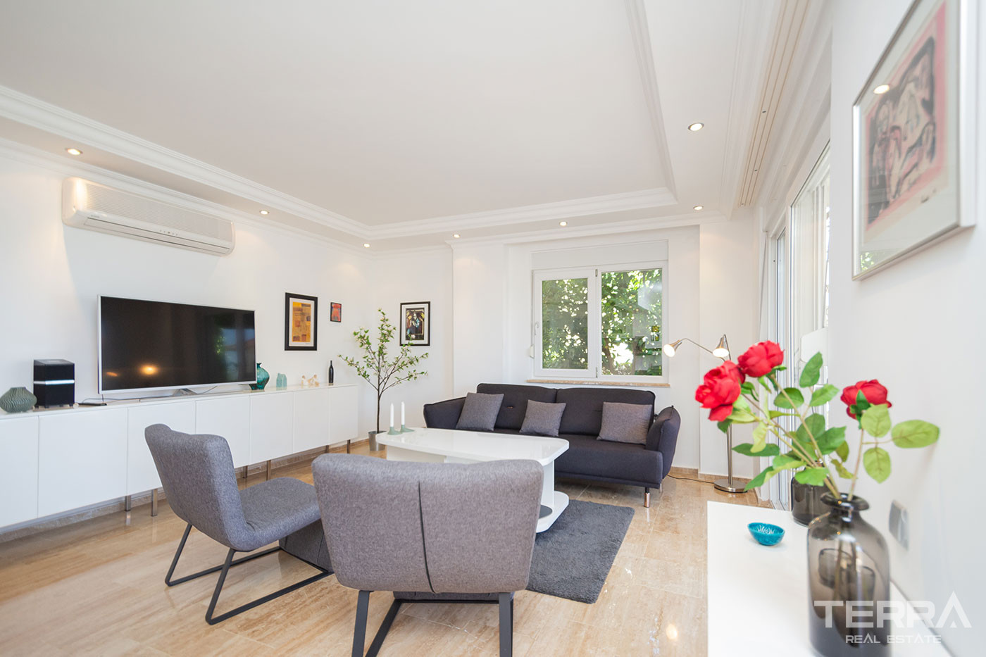 Sea View Alanya Villa for Sale in Tepe Villa Resort Near Town Center - 101169