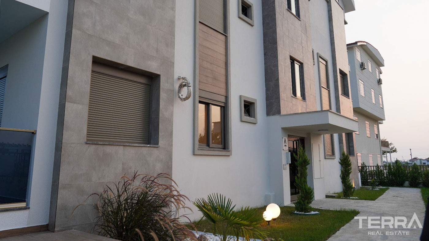 Stylish Key-Ready Apartments in a Complex with a Pool in Ilıca, Side - 101496