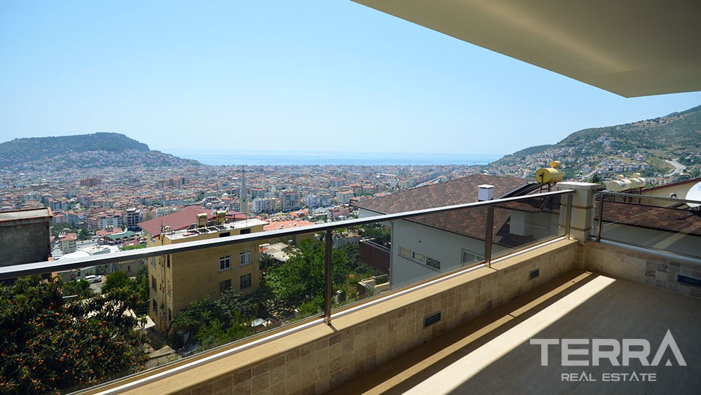 Exclusive penthouse for sale in Alanya Bektas - 4756