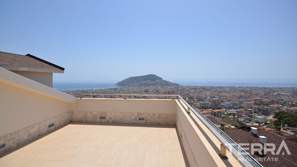 Exclusive penthouse for sale in Alanya Bektas - 4761