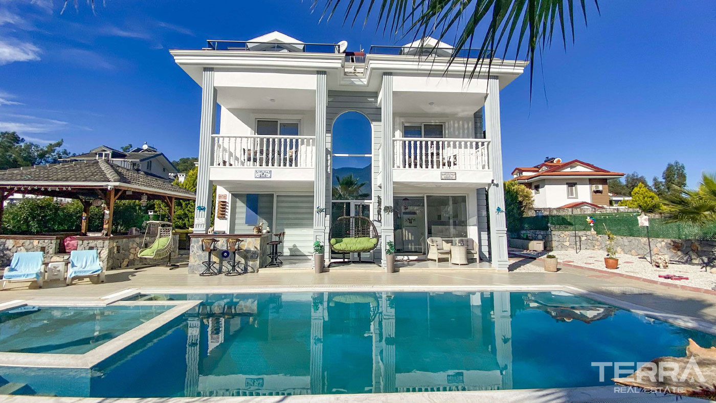 Furnished Villa with Mountain Views and a Pool in Hisarönü, Fethiye - 102347