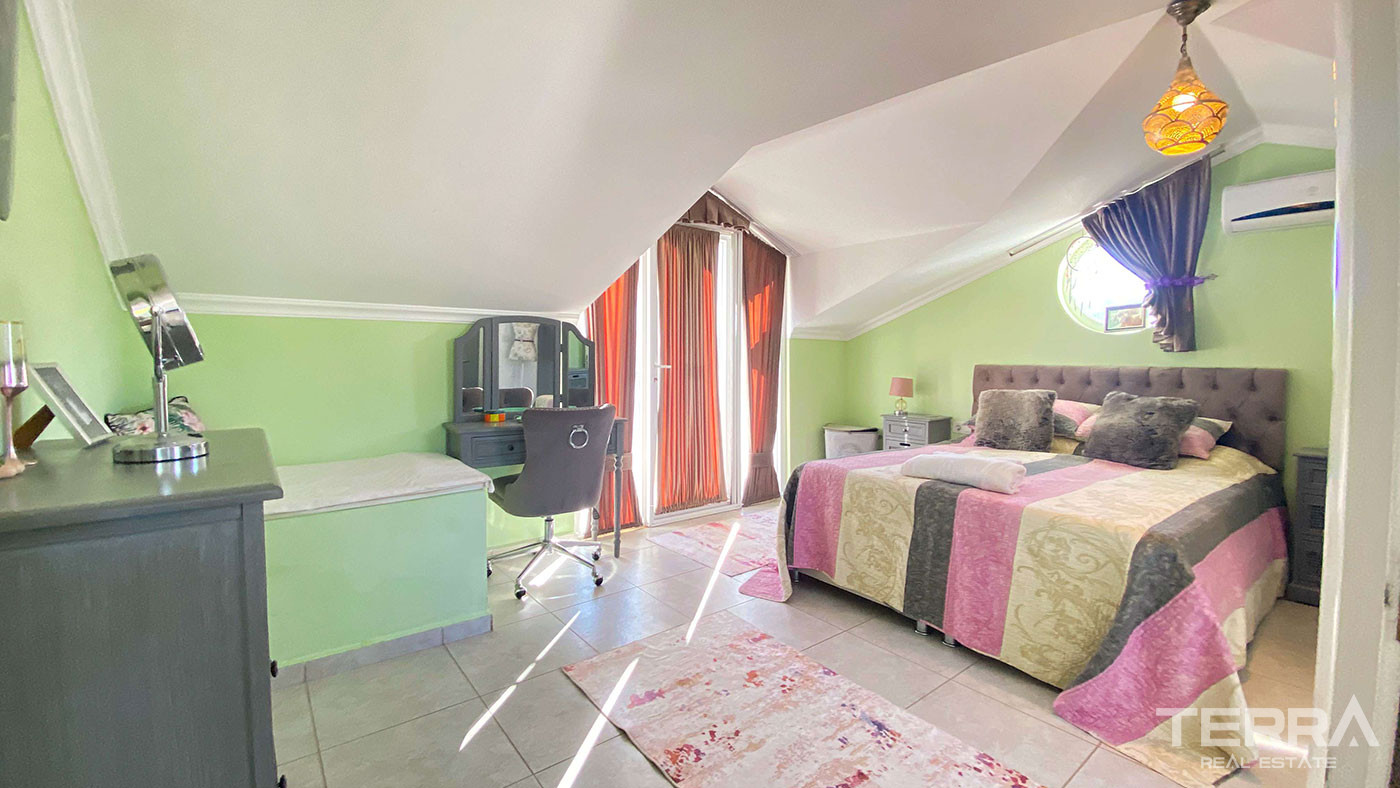 Furnished Villa with Mountain Views and a Pool in Hisarönü, Fethiye - 102354