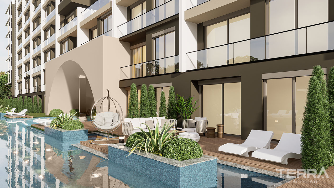 Elegant Apartments in a Luxury Complex with Swim-Up Pool in Altıntaş - 102807
