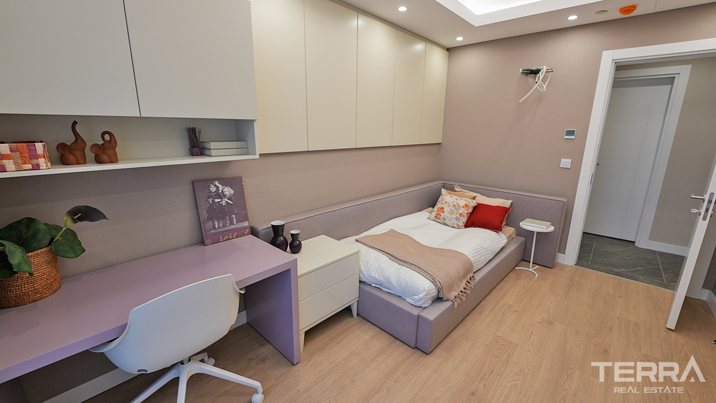 Sea View Apartments for Sale in Ataşehir, Istanbul - 103413