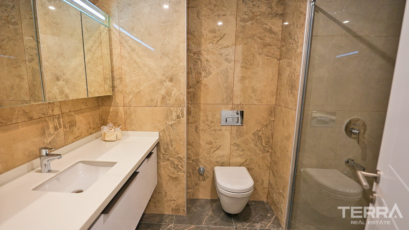 Sea View Apartments for Sale in Ataşehir, Istanbul - 103419