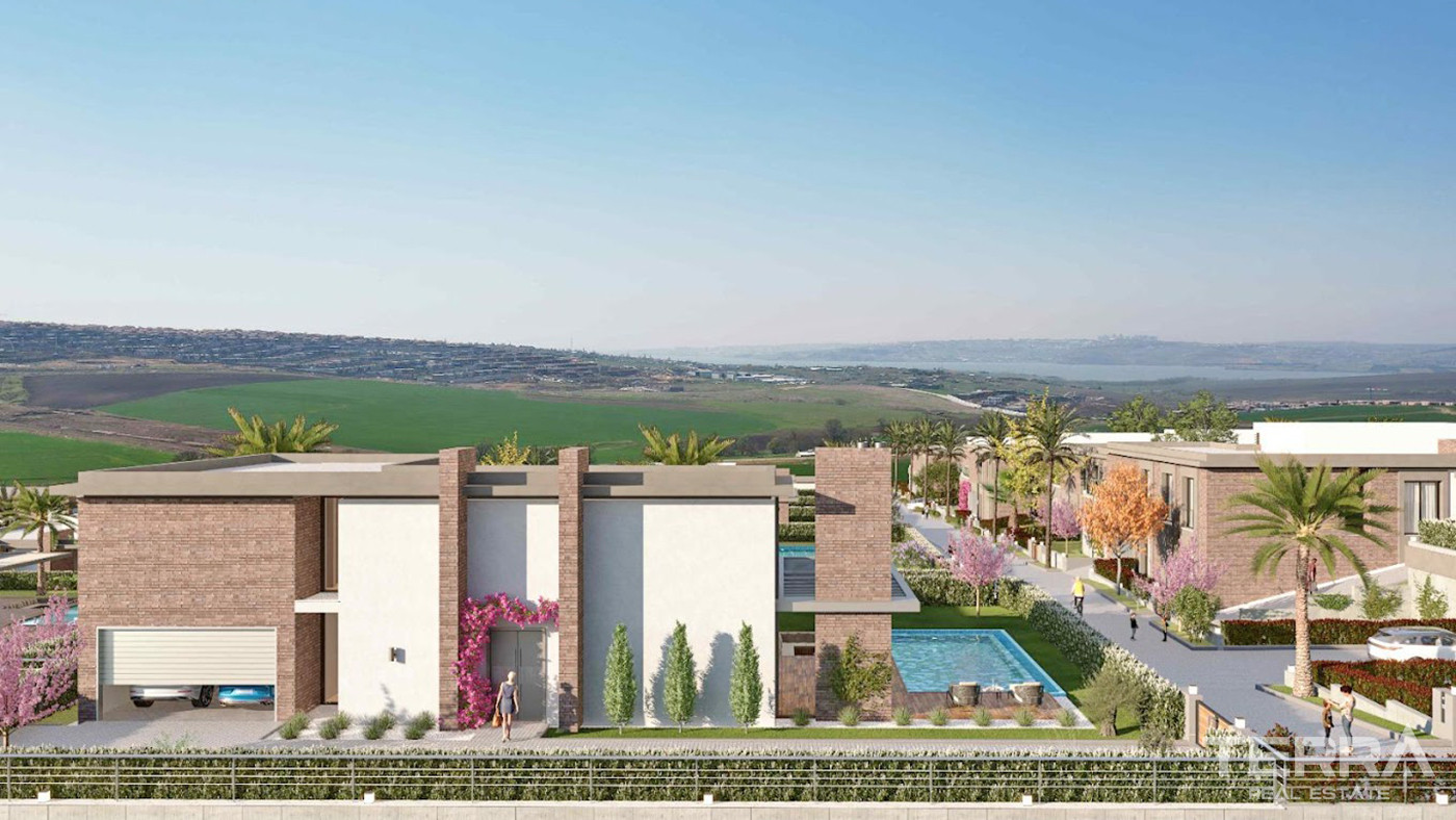 Villas with Private Pools for Sale in Istanbul, Turkey - 103436