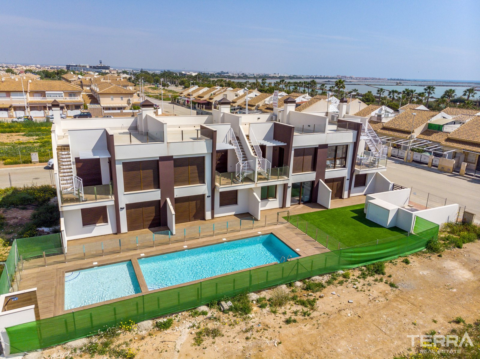 Flats for Sale in San Pedro del Pinatar, Costa Cálida, Murcia Spain - 105028