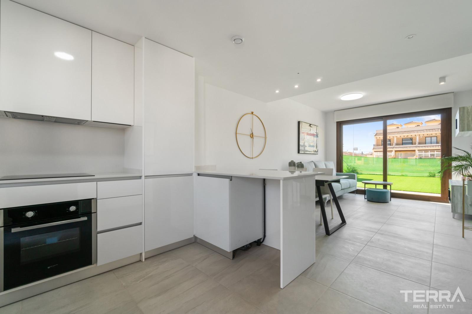 Flats for Sale in San Pedro del Pinatar, Costa Cálida, Murcia Spain - 105056