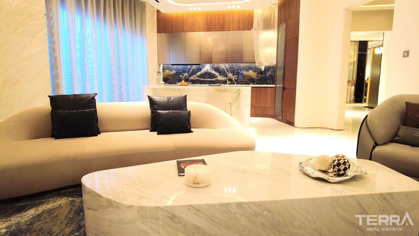 Luxury Apartments for Sale in Dubai — Bugatti Residence - 105155