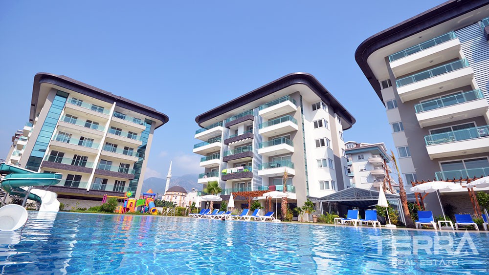 Exclusive seafront apartments in Kestel, Alanya