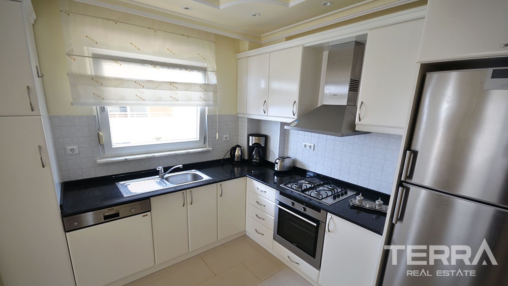 Seafront Apartments for Sale in Alanya Demirtaş at Affordable Prices - 5200