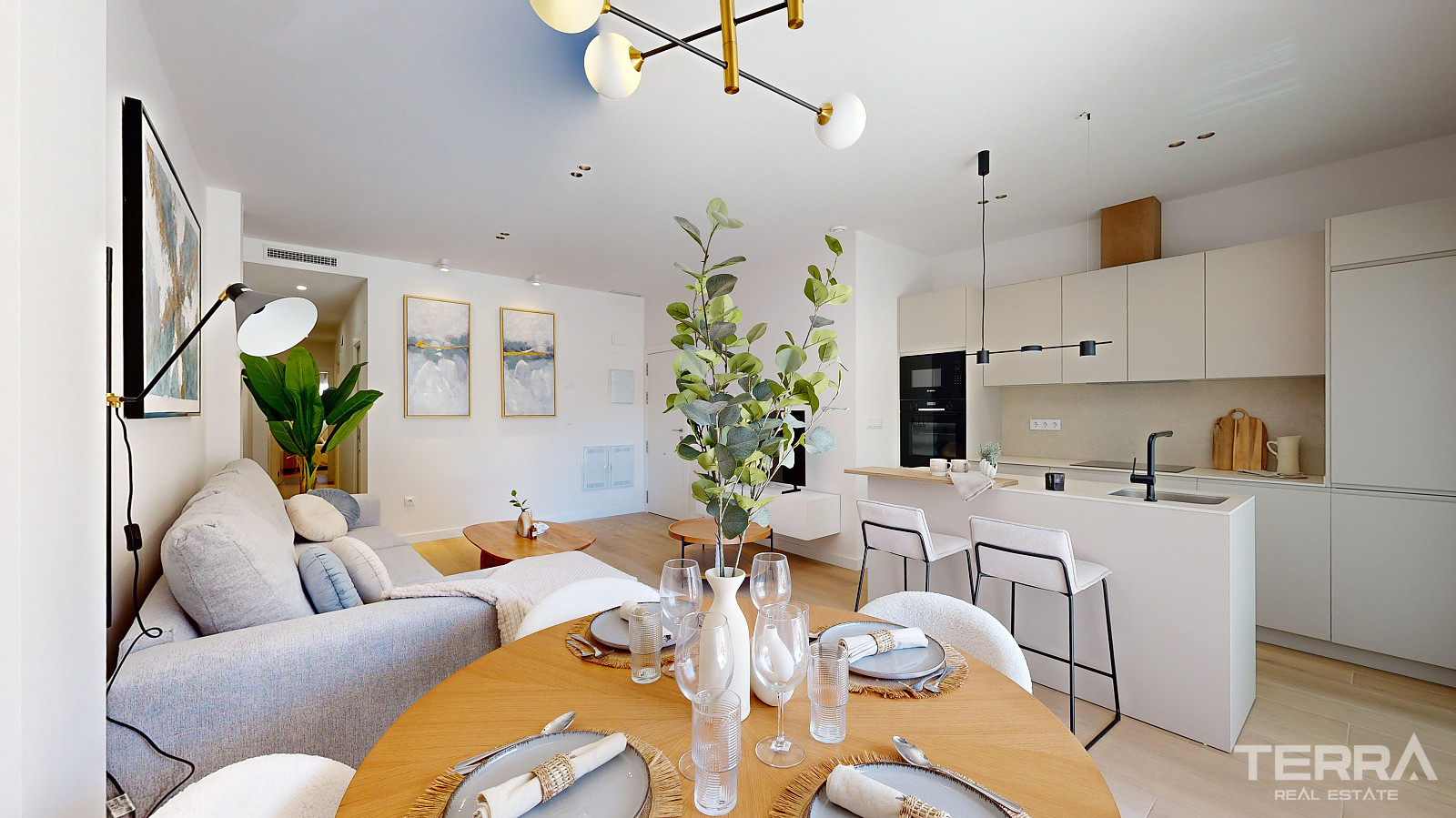 Apartments for Sale in Guardamar Del Segura, Alicante, Spain - 105579