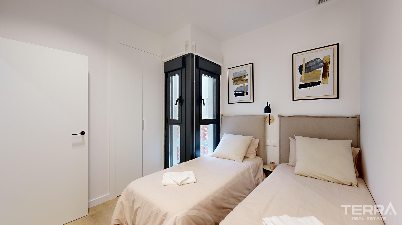 Apartments for Sale in Guardamar Del Segura, Alicante, Spain - 105592