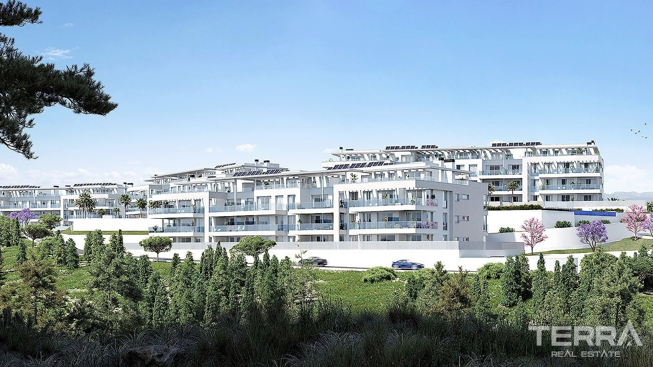 Sea View Apartments for Sale in Mijas Costa, Costa del Sol - 105648